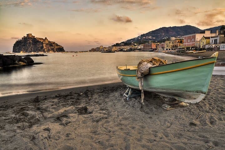 Tour privato di Ischia con degustazione di cibo e giro turistico dell'isola