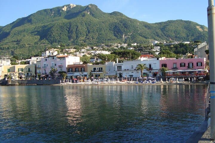 Tour in Yacht Privato Ischia e Procida 7 ore