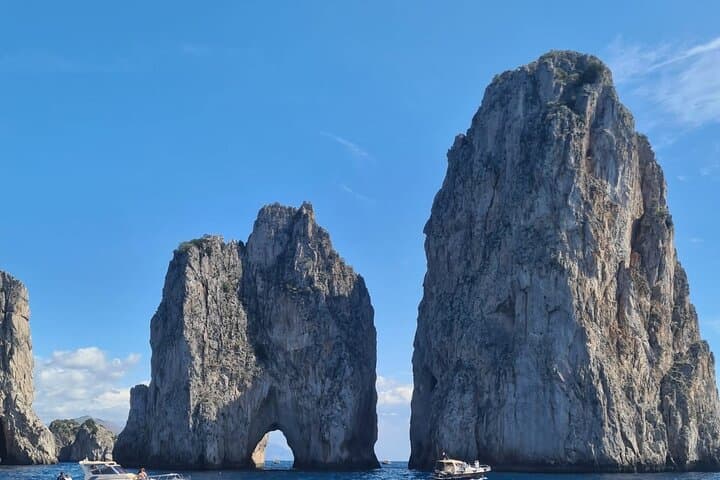 Capri e Positano Tutta la Giornata Tour in Yacht Privato