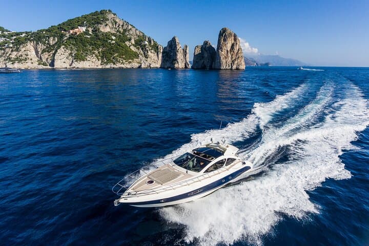 Private Capri Full Day tour with a Azimut Atlantis 55ft