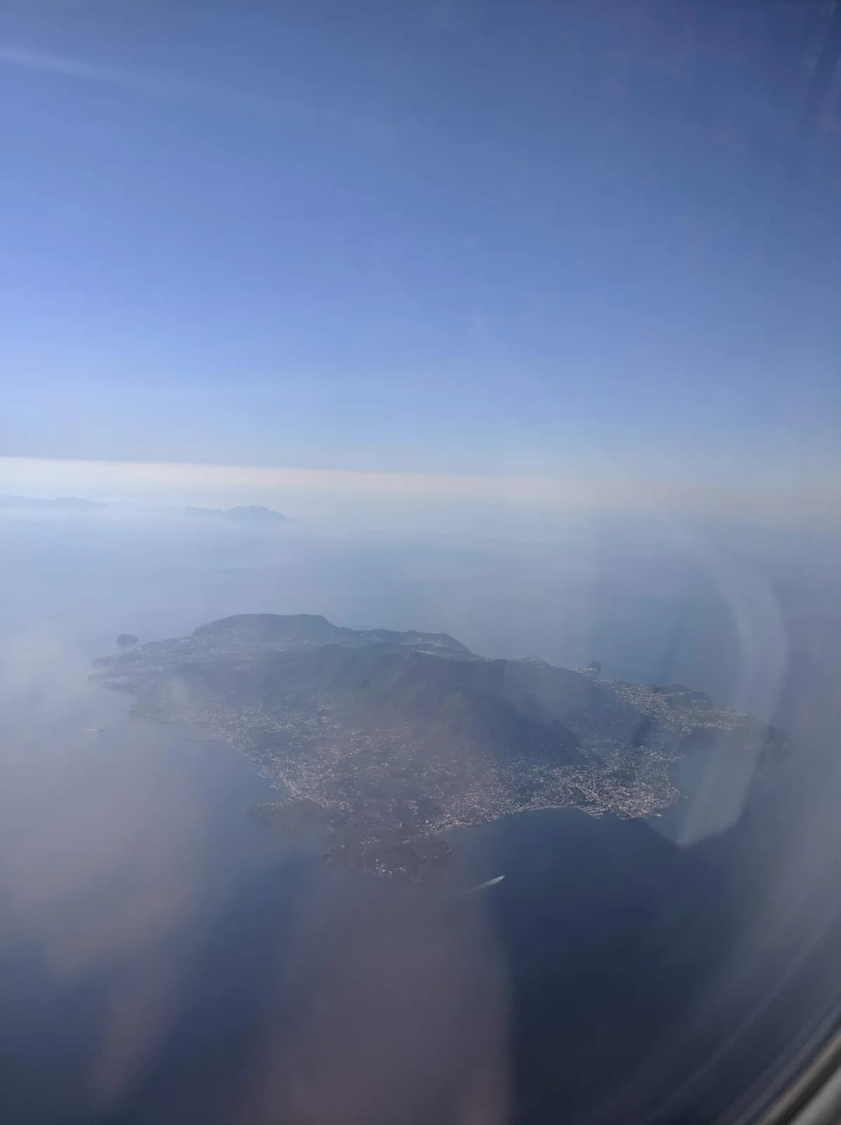 ✈️ Come arrivare a Ischia in aereo nel 2026